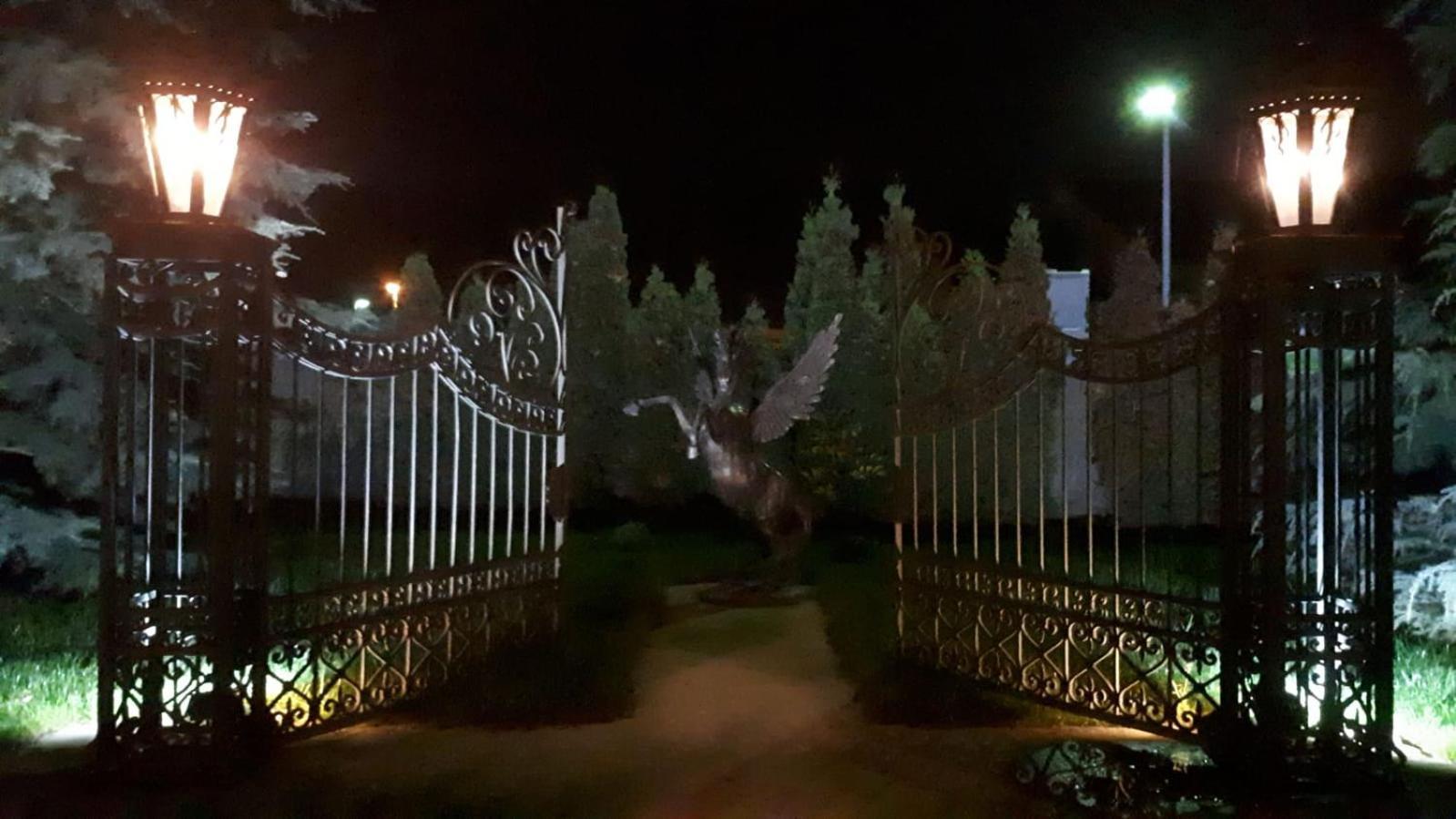 Mediterran Hotel Juwel Karlstein am Main Екстериор снимка