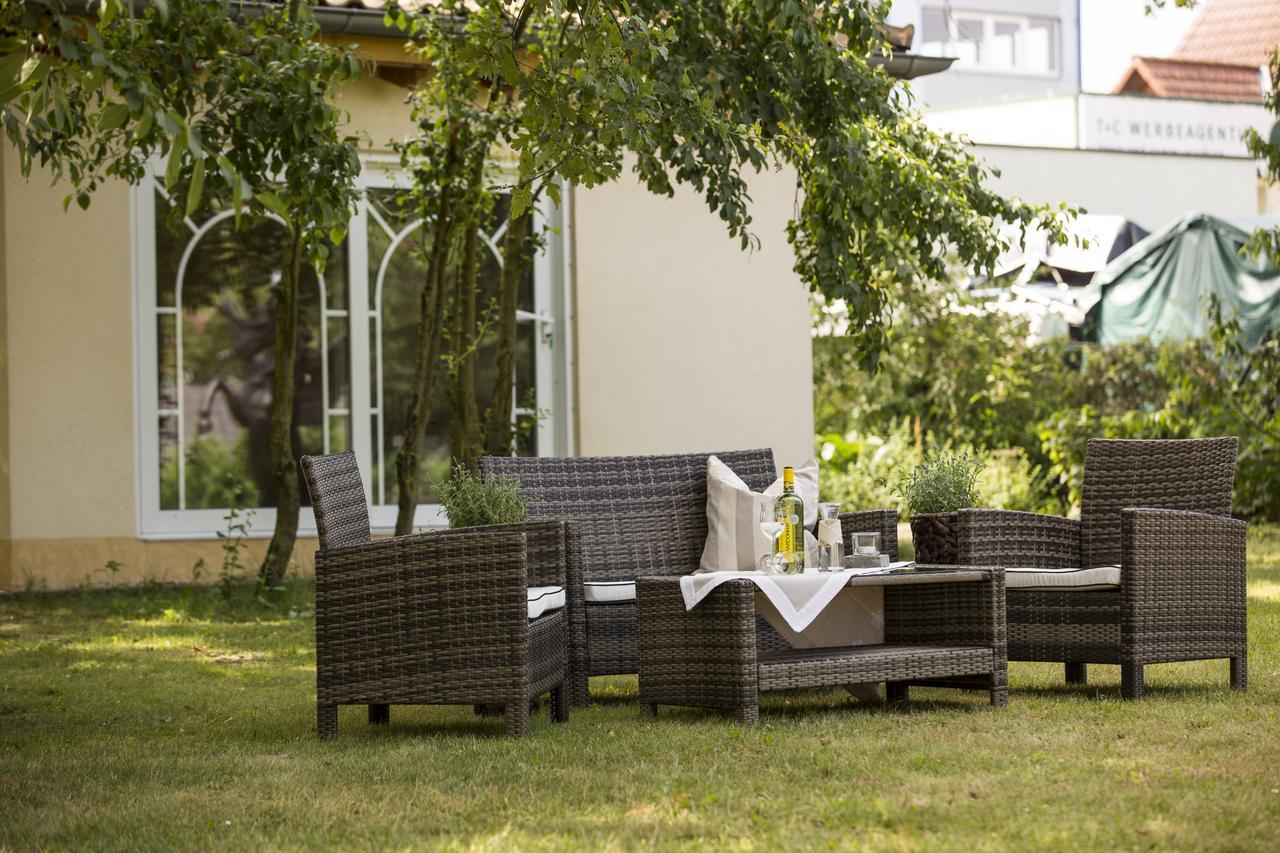 Mediterran Hotel Juwel Karlstein am Main Екстериор снимка